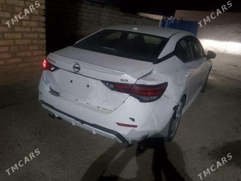 Nissan Sentra 2023 - 215 000 TMT - Теджен - img 5