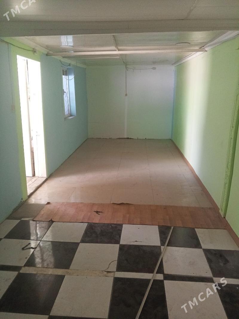 Arenda Magazyn Üçin Ýer Bar - Хитровка - img 1