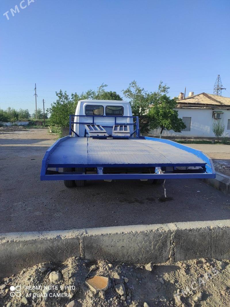 Gaz 24 2010 - 200 000 TMT - Дашогуз - img 2