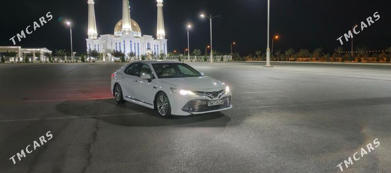Toyota Camry 2018 - 305 000 TMT - Анев - img 6