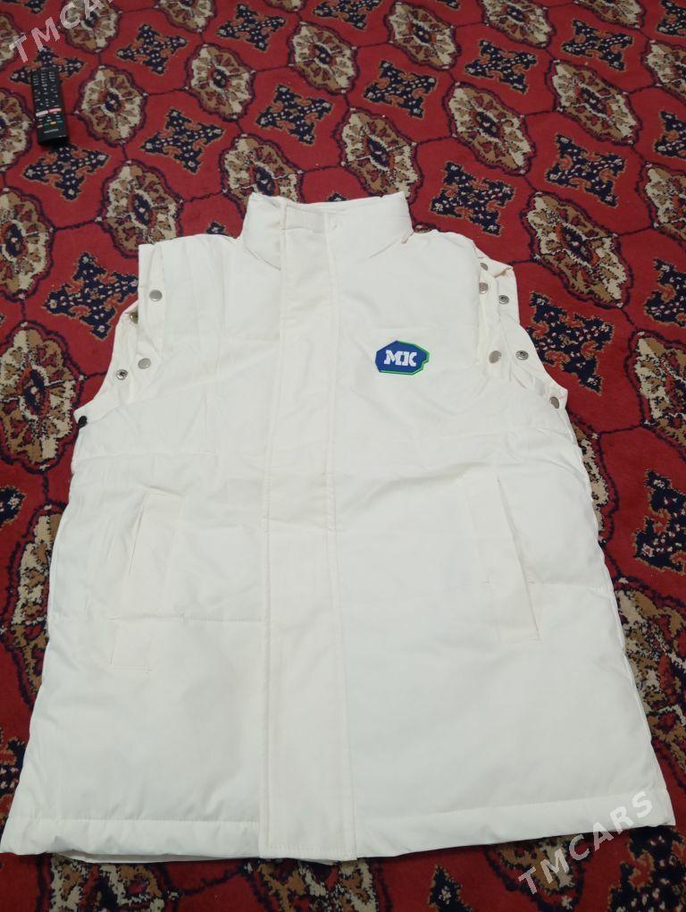 yensiz kurtka - Hitrowka - img 2