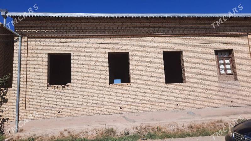 Danew - Дянев - img 4