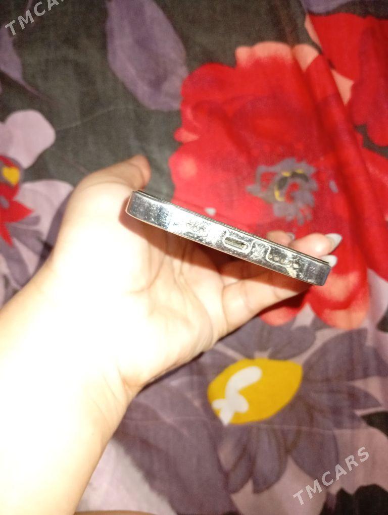 Telefon iPhone - Baýramaly - img 4