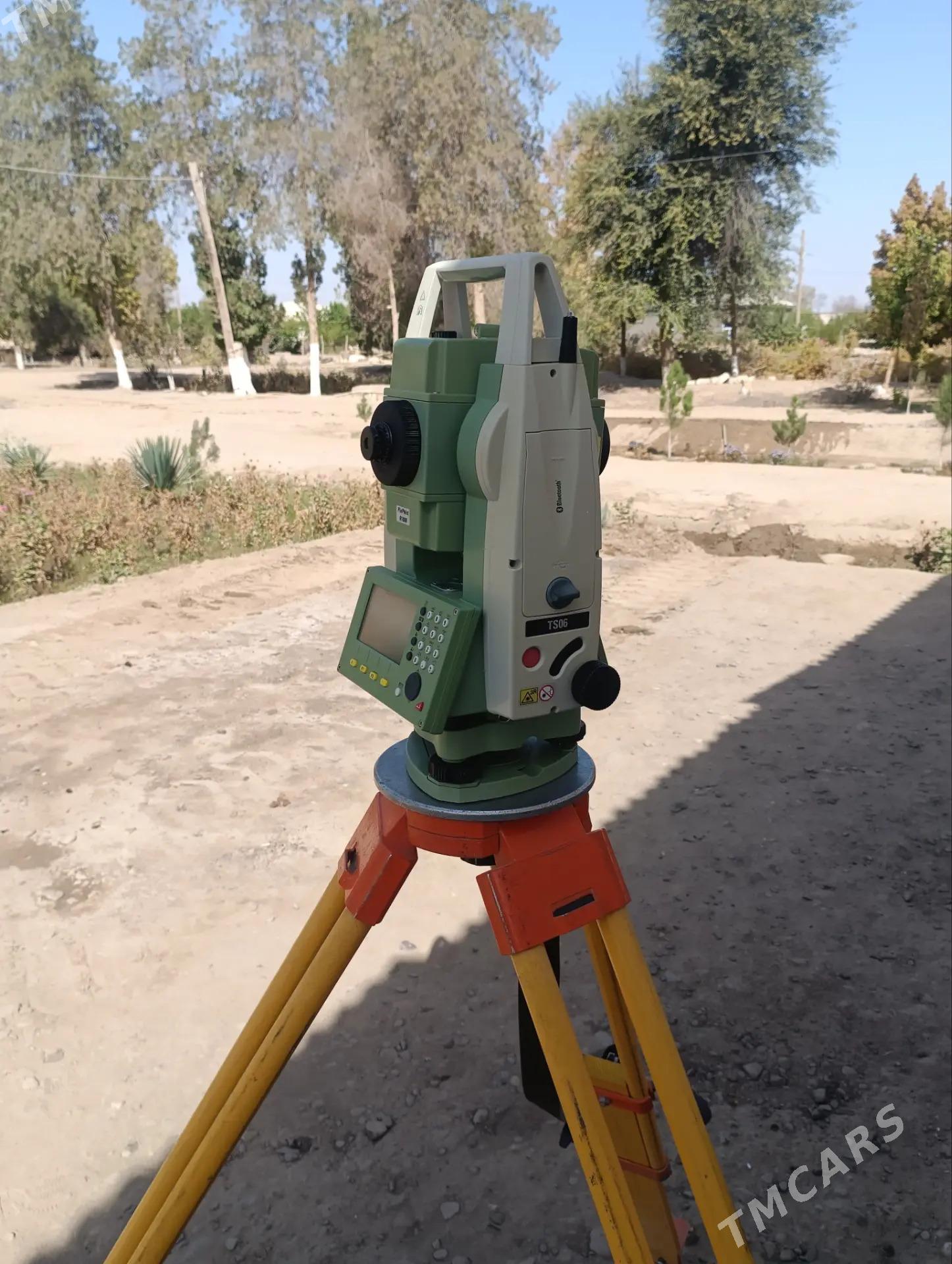 Leica distomat 06 ultra - Mary - img 2