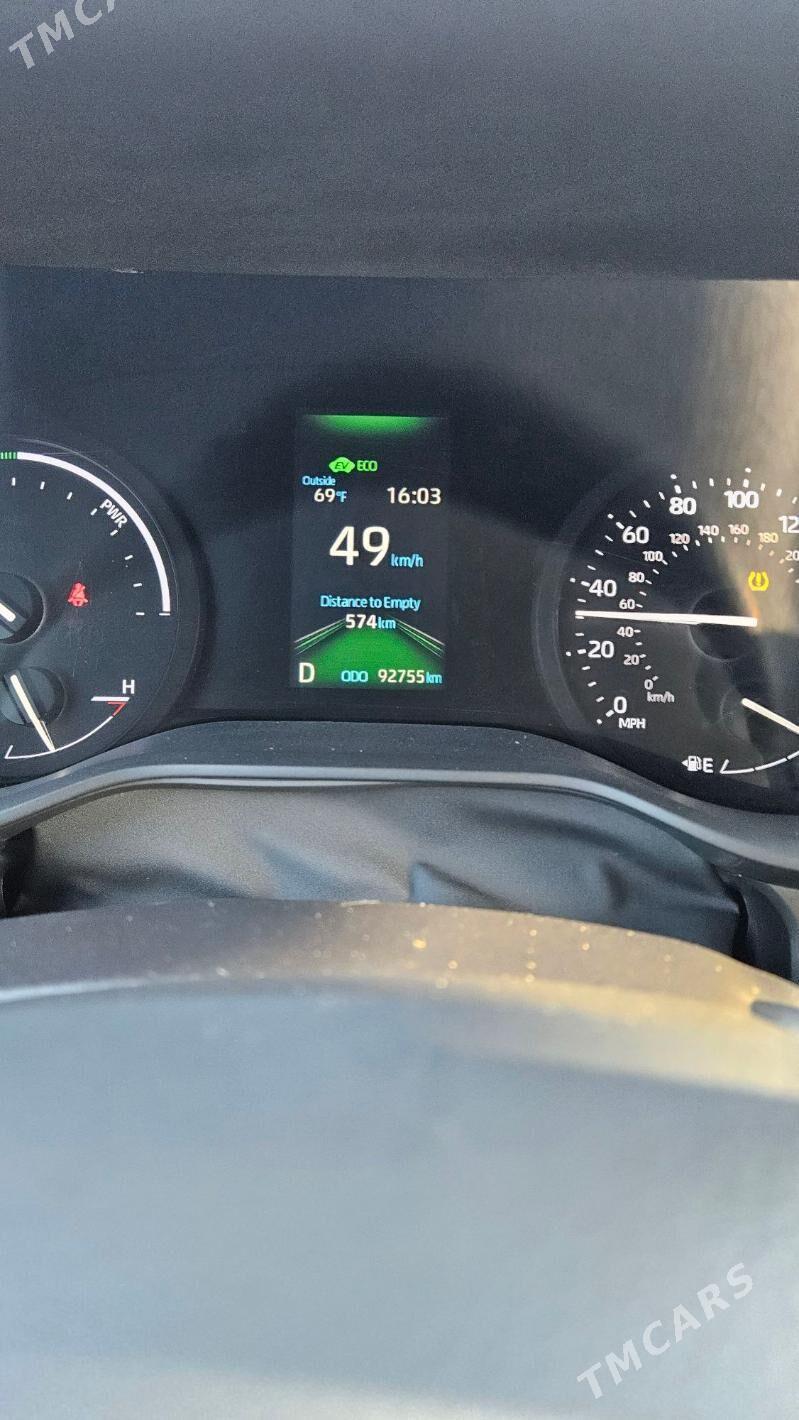 Toyota Sienna 2022 - 535 000 TMT - Ашхабад - img 8