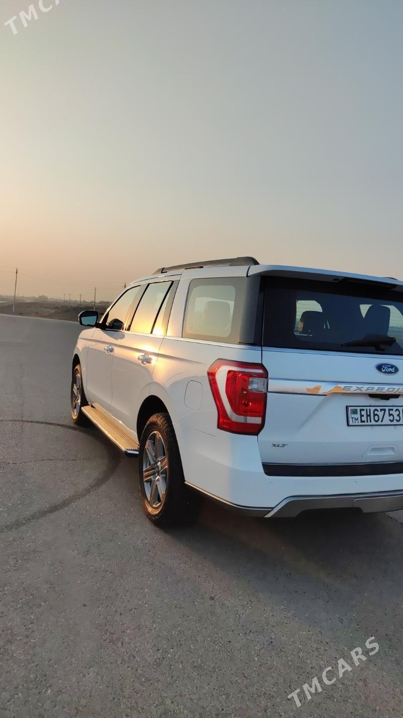 Ford Expedition 2020 - 480 000 TMT - Байрамали - img 4