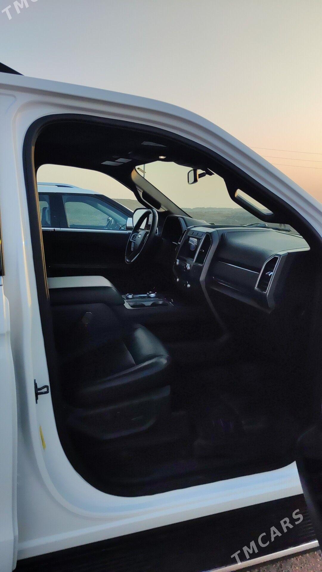 Ford Expedition 2020 - 480 000 TMT - Байрамали - img 7