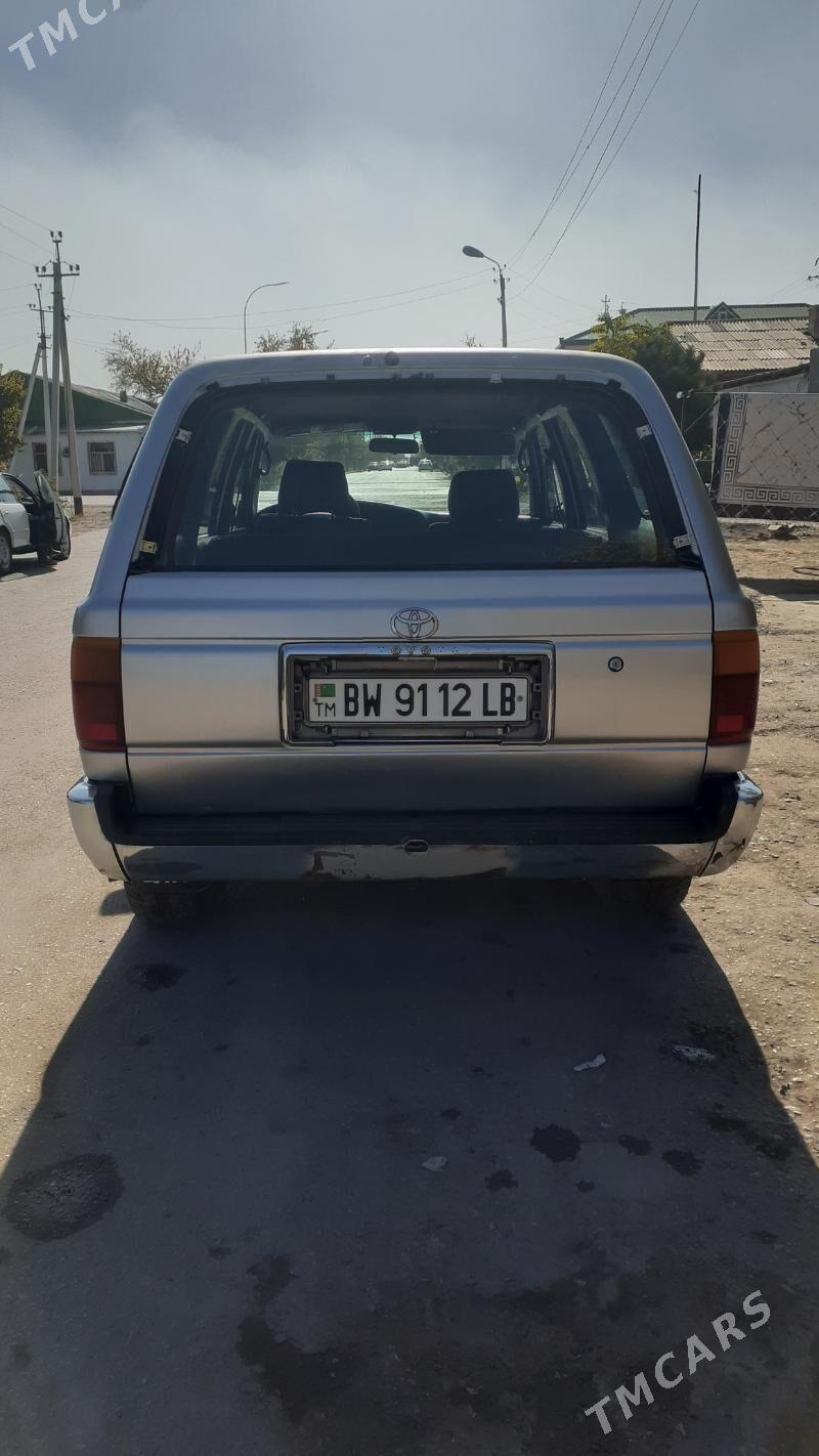 Toyota 4Runner 1992 - 60 000 TMT - Türkmenabat - img 6