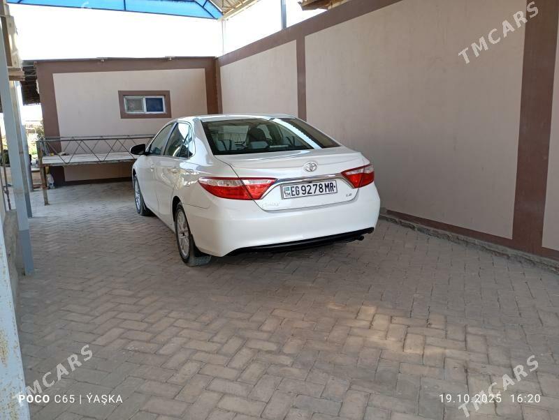 Toyota Camry 2017 - 270 000 TMT - Türkmengala - img 6