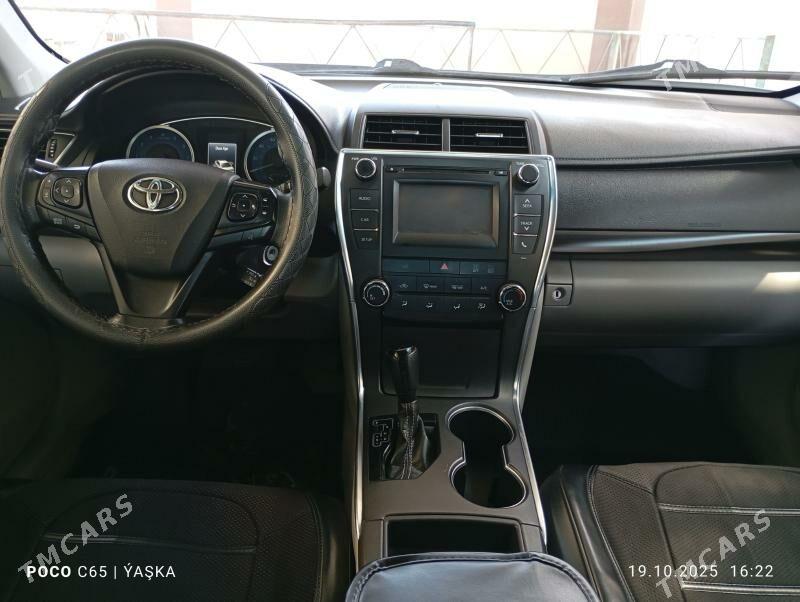 Toyota Camry 2017 - 270 000 TMT - Türkmengala - img 5