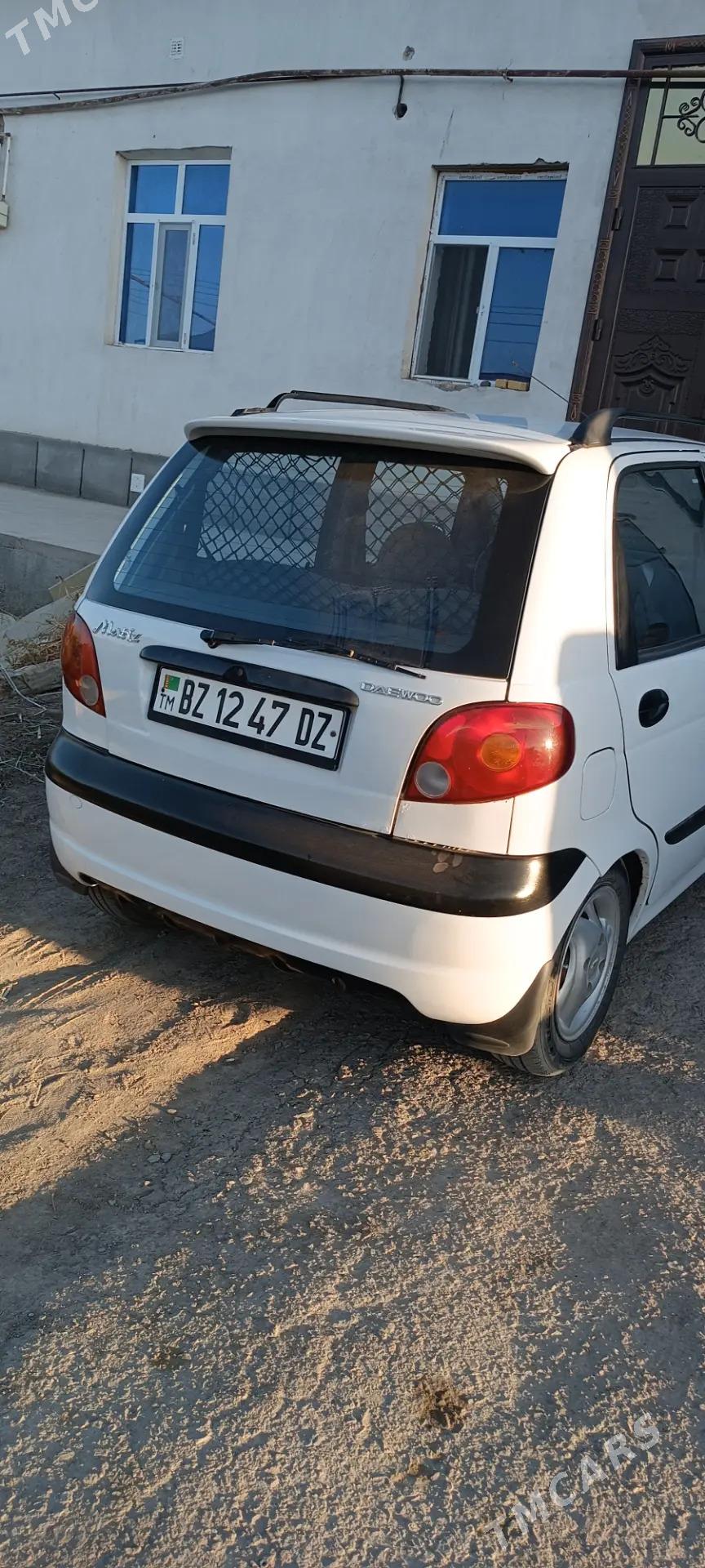 Daewoo Matiz 2002 - 37 000 TMT - Шабатский этрап - img 2