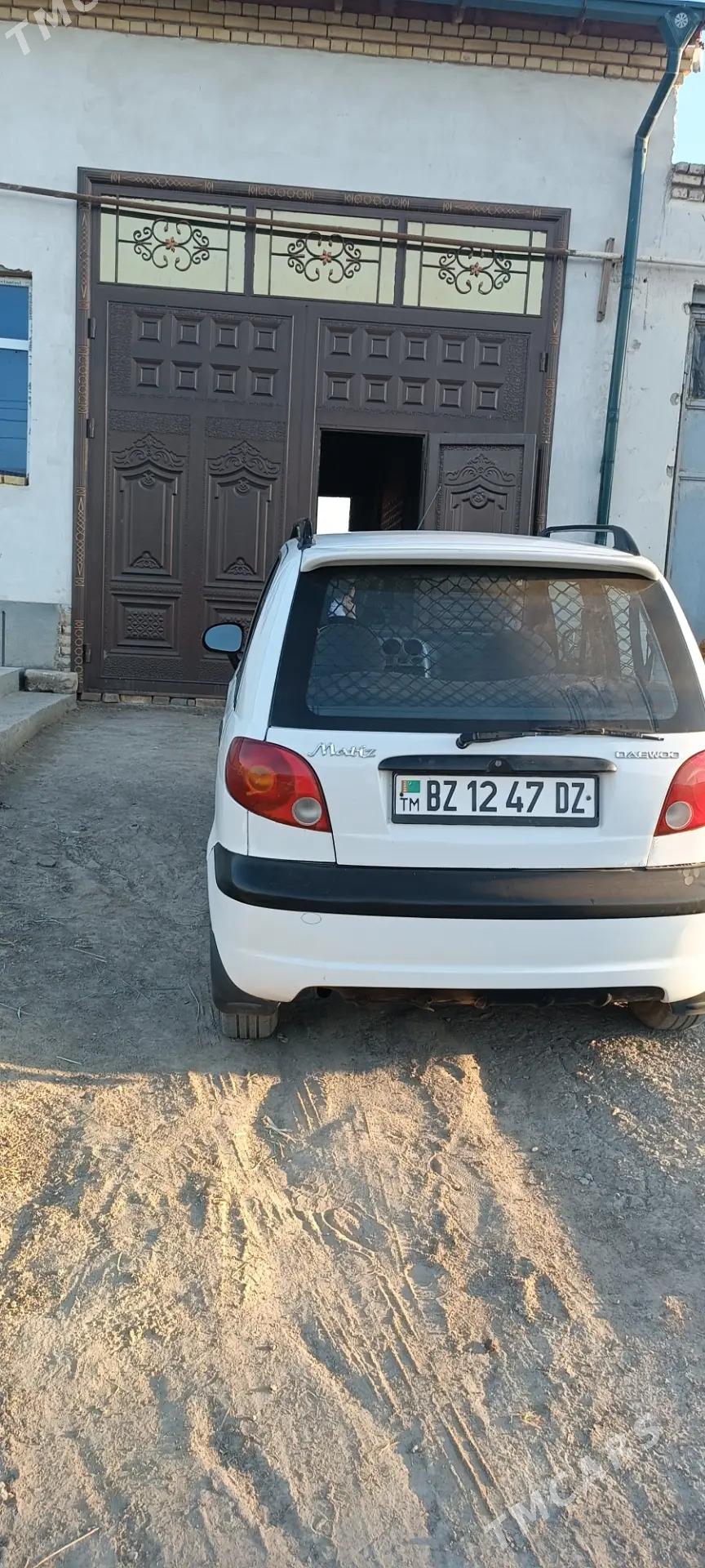 Daewoo Matiz 2002 - 37 000 TMT - Шабатский этрап - img 4