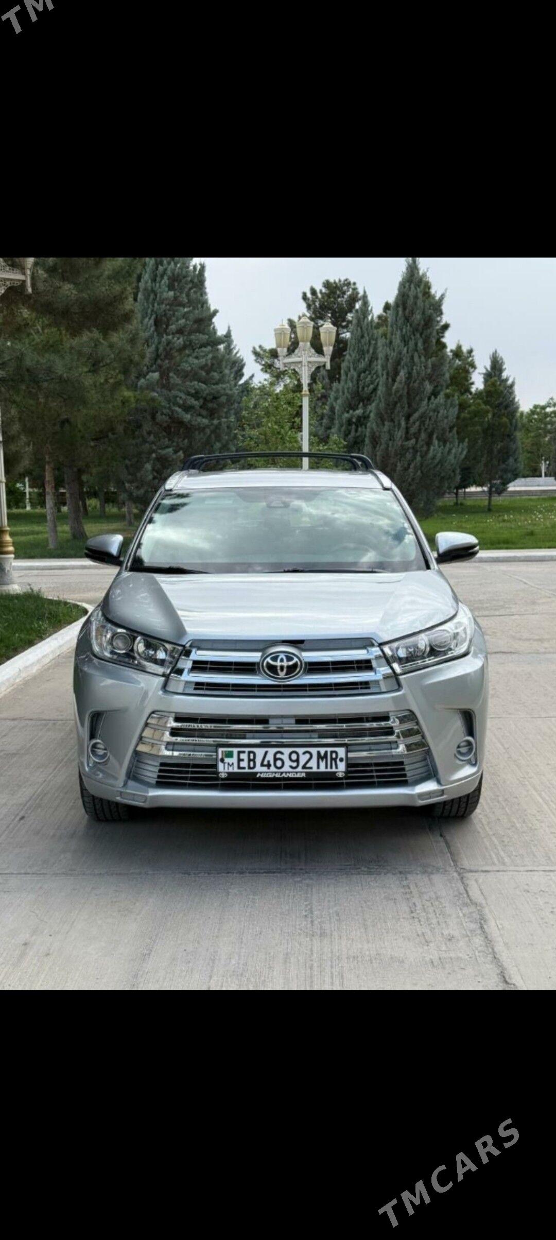 Toyota Highlander 2018 - 410 000 TMT - Мары - img 4