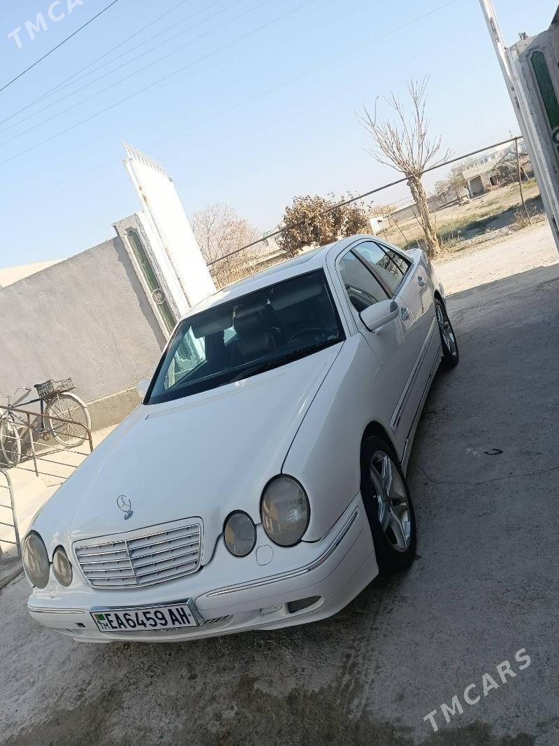 Mercedes-Benz E320 2001 - 105 000 TMT - Гёкдепе - img 4