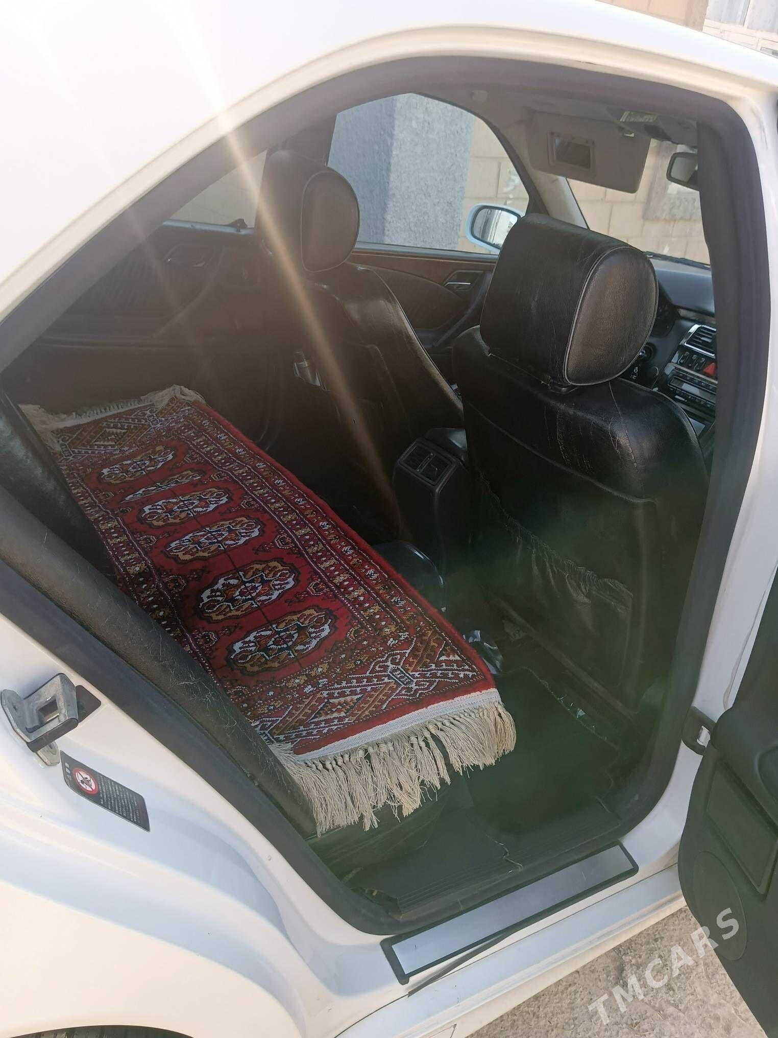 Mercedes-Benz E320 2001 - 105 000 TMT - Гёкдепе - img 6