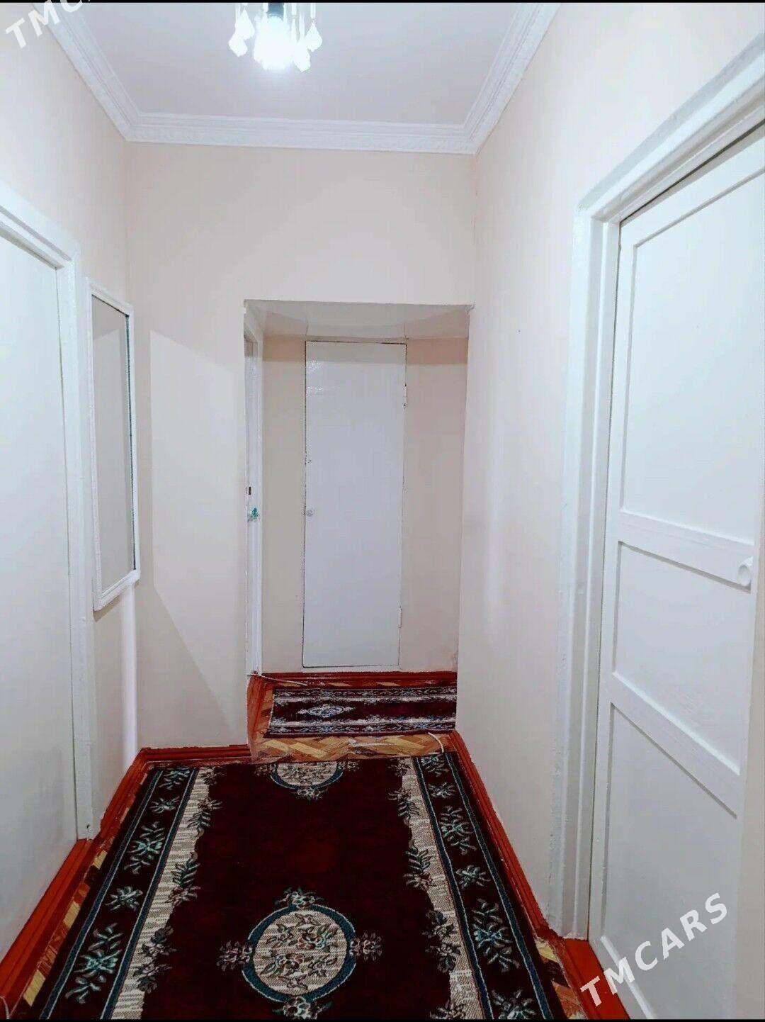 amatly babadan satlyk jaý - Мир 1 - img 4