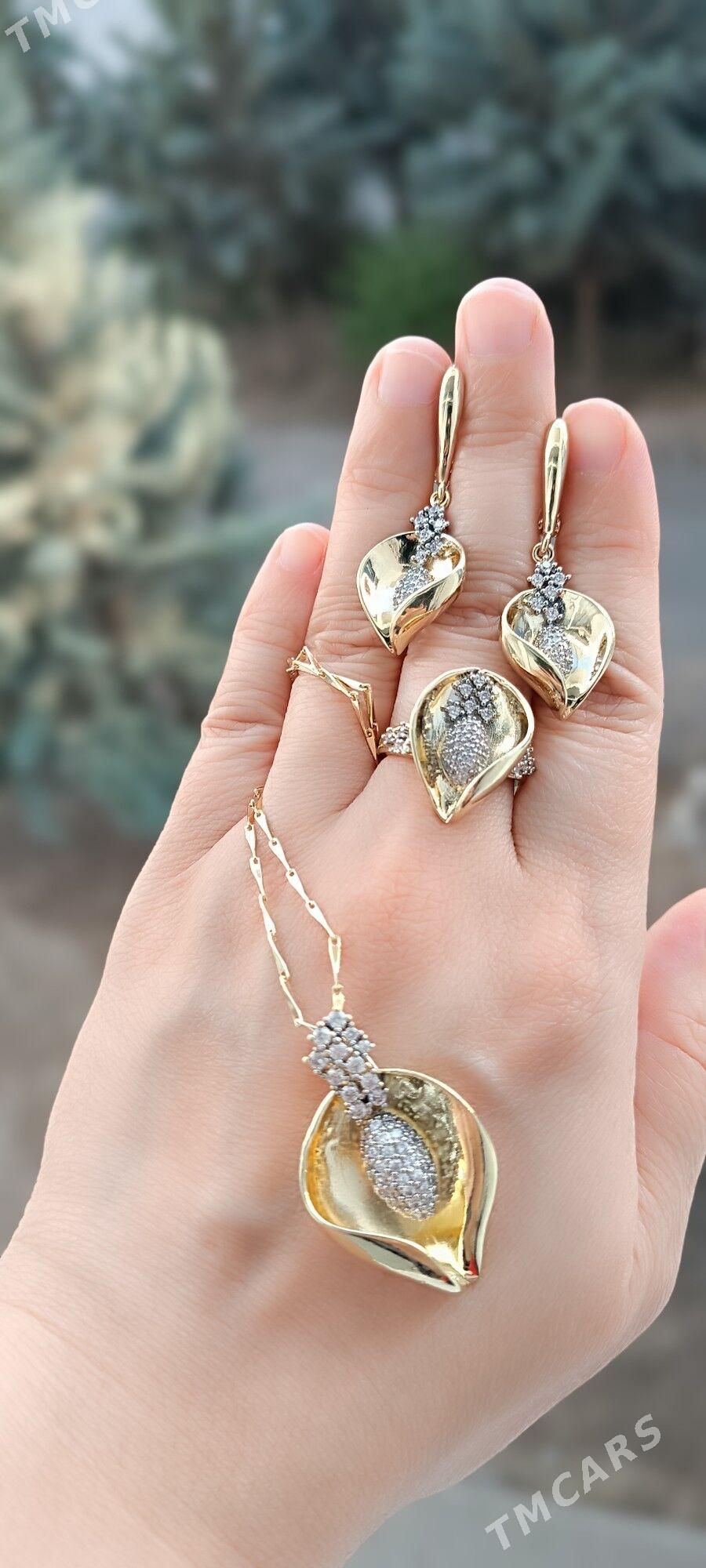 bizuterya dior gyzy yerewana k - Ашхабад - img 3