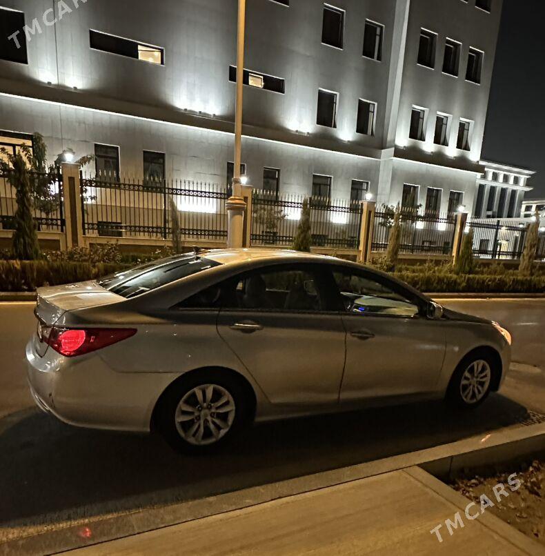 Hyundai Sonata 2010 - 139 000 TMT - Кëши - img 5