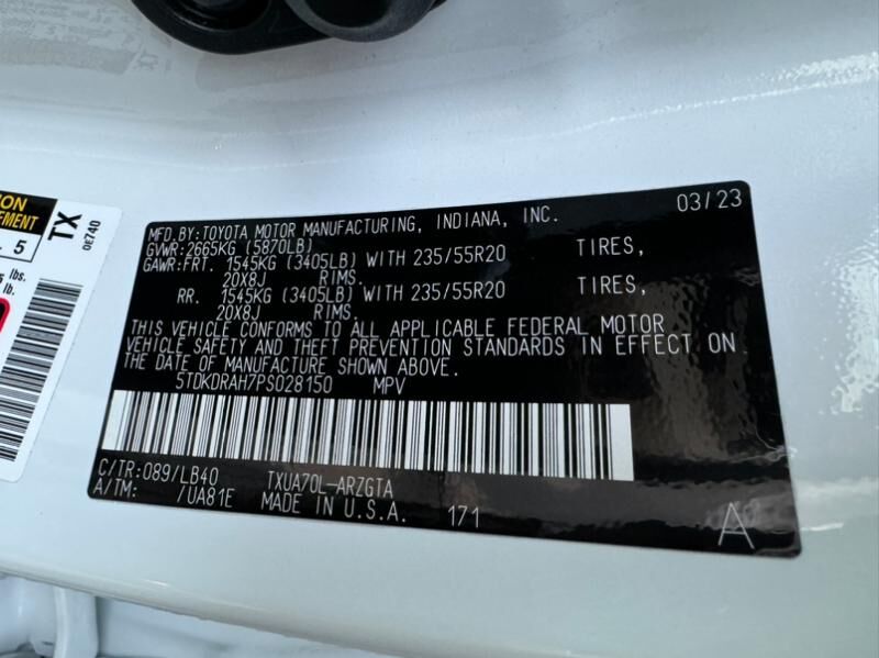 Toyota Highlander 2023 - 617 000 TMT - Aşgabat - img 10