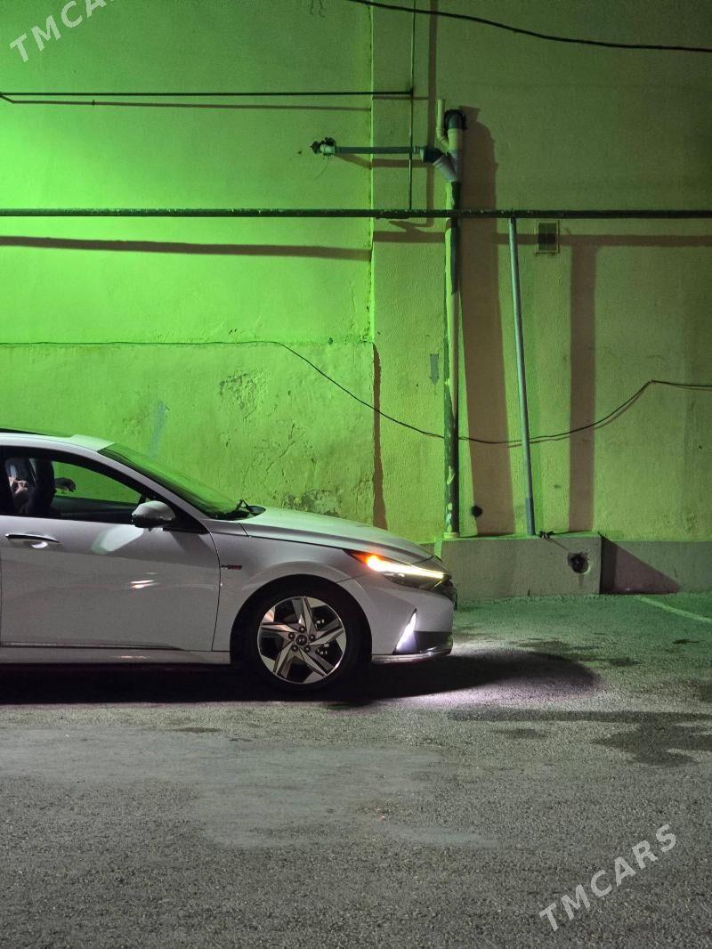 Hyundai Elantra 2021 - 270 000 TMT - Aşgabat - img 3