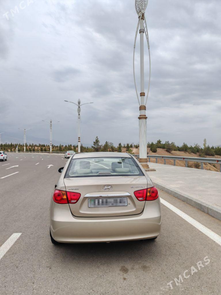 Hyundai Elantra 2010 - 250 000 TMT - Aşgabat - img 2