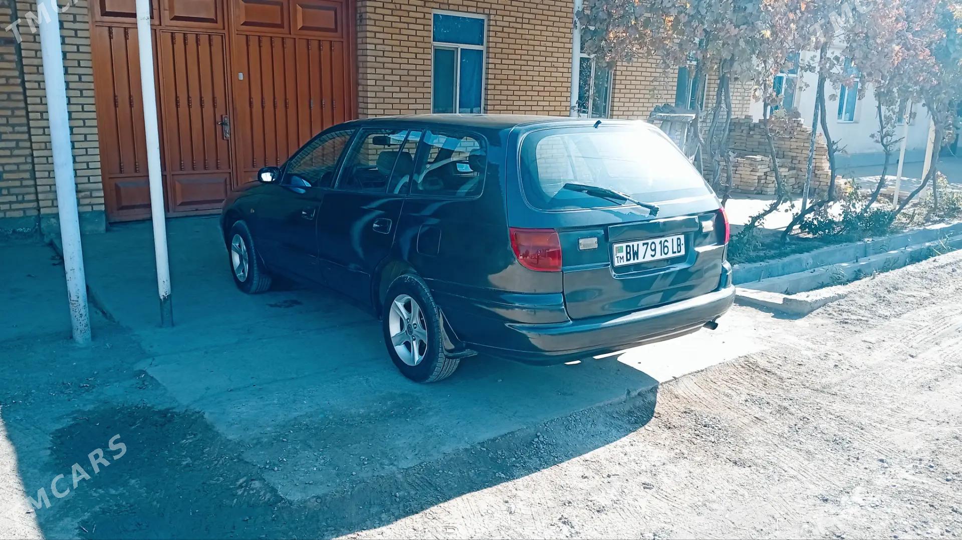 Toyota Carina 1996 - 75 000 TMT - Dänew - img 2