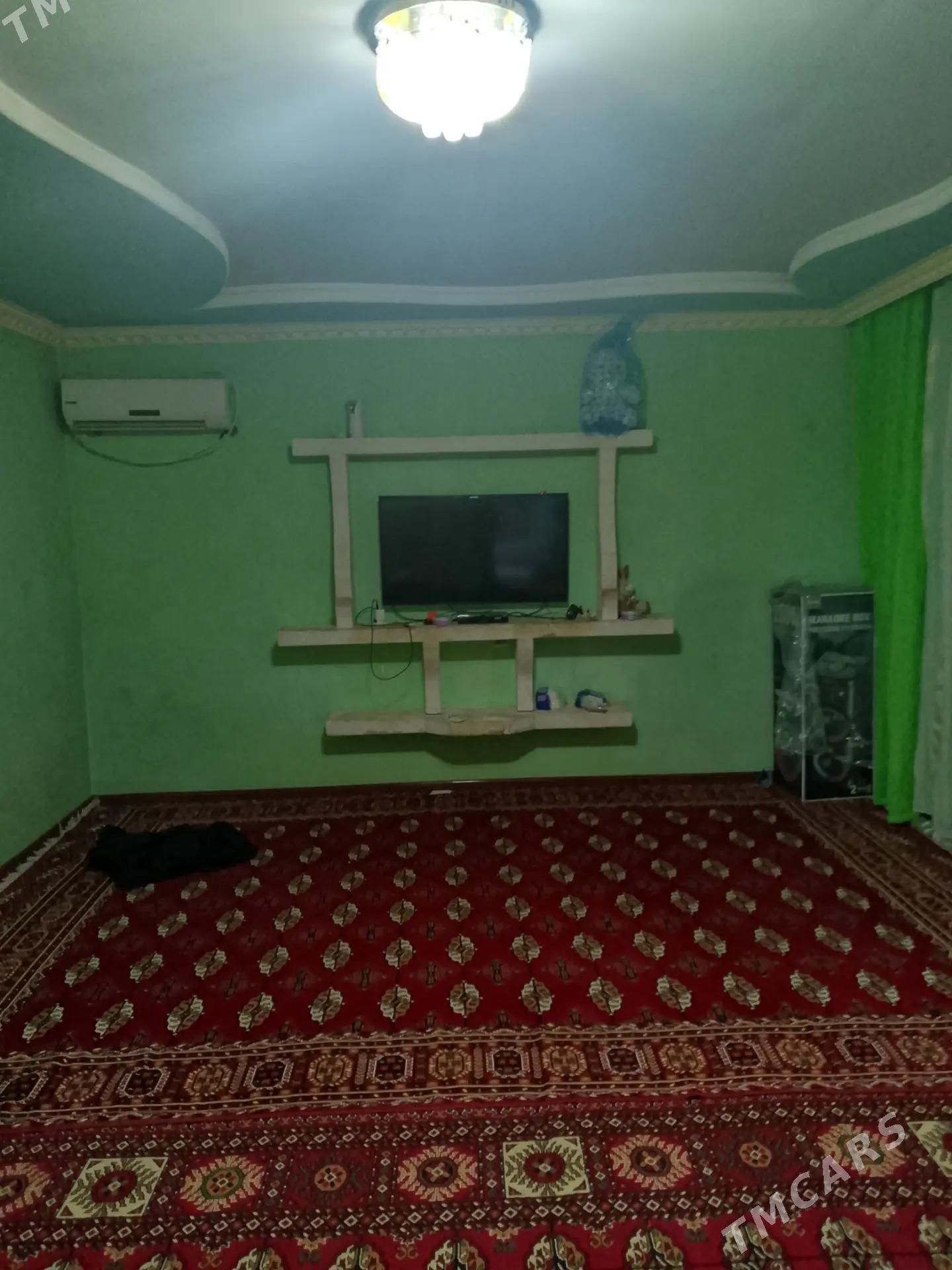 satlyk jay - Gurbansoltan Eje - img 4