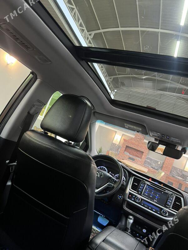 Toyota Highlander 2018 - 520 000 TMT - Ашхабад - img 5