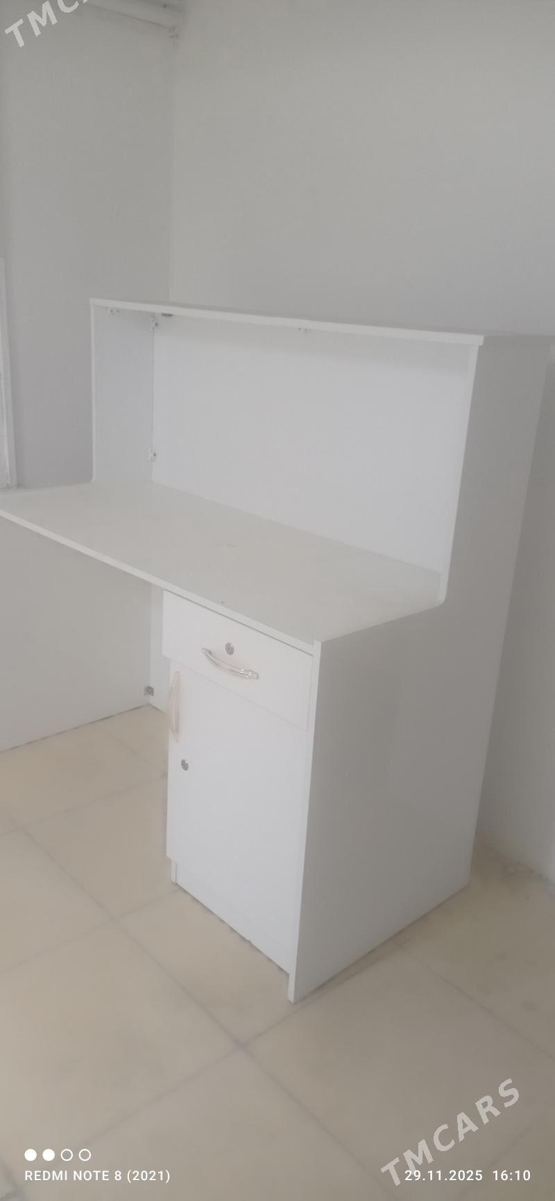 Mebil - Howdan "W" - img 1