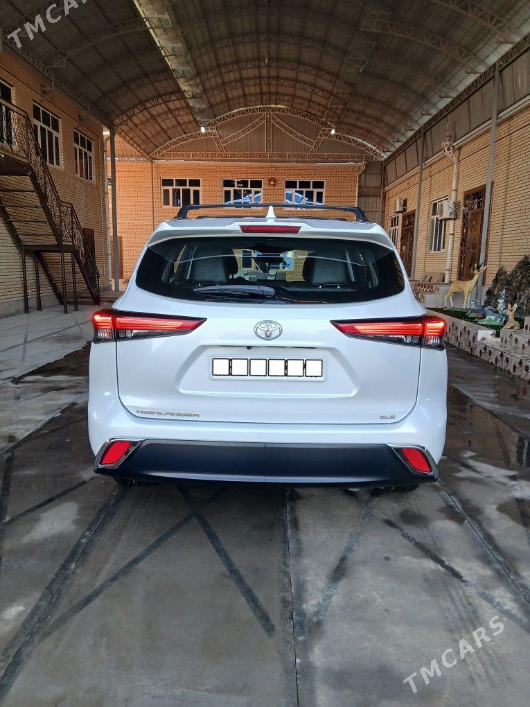Toyota Highlander 2021 - 485 000 TMT - Мары - img 2