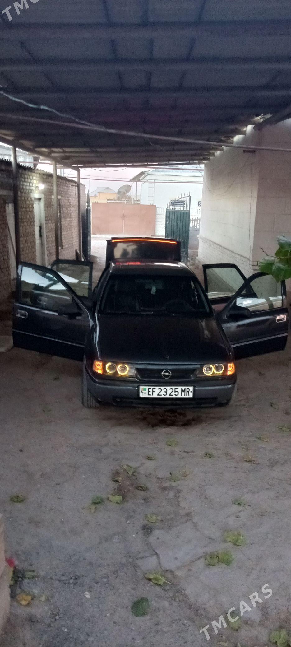 Opel Vectra 1991 - 50 000 TMT - Мары - img 2