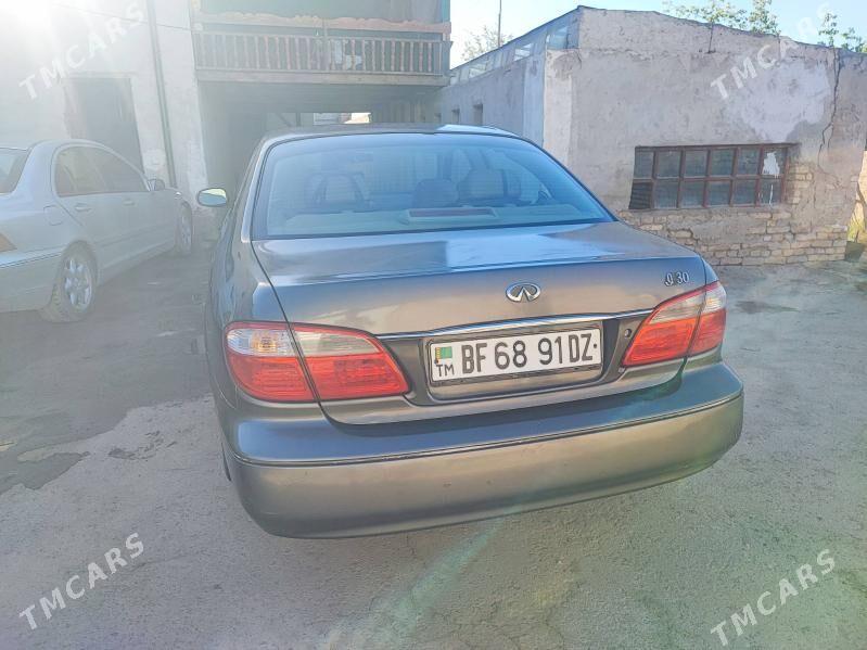 Infiniti I30 1999 - 75 000 TMT - Şabat etr. - img 1