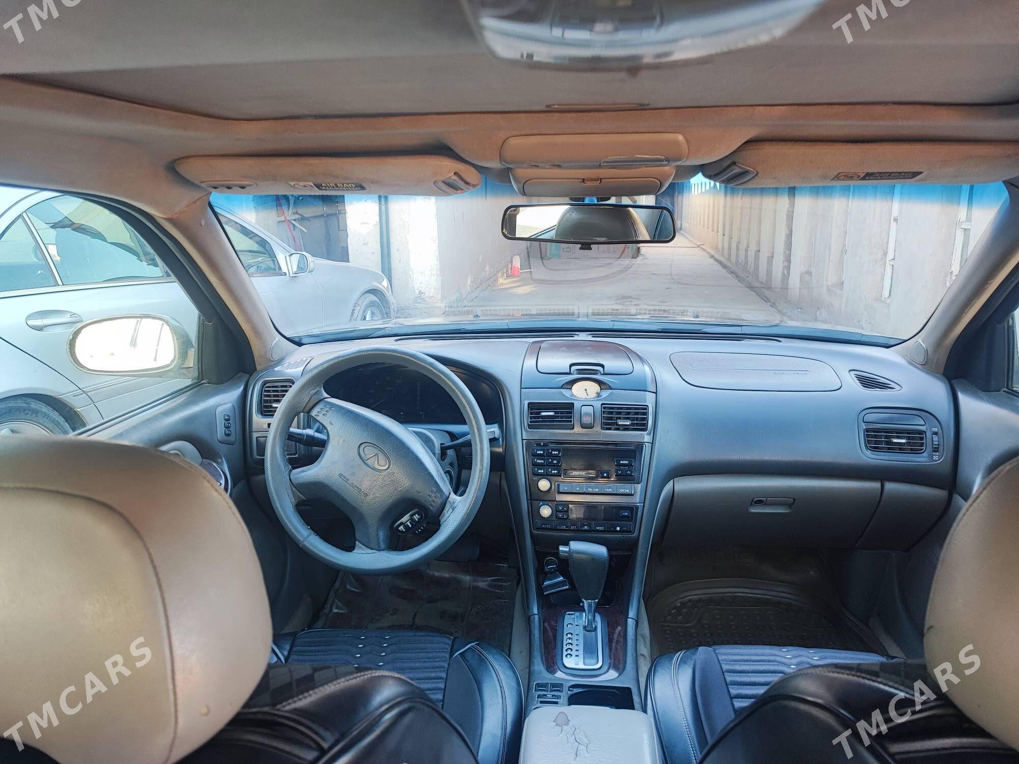 Infiniti I30 1999 - 75 000 TMT - Şabat etr. - img 4