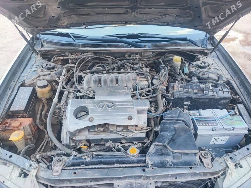 Infiniti I30 1999 - 75 000 TMT - Şabat etr. - img 9