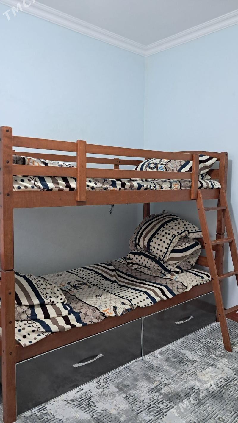 krowat - Mary - img 2