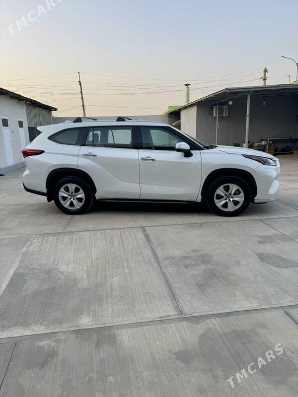 Toyota Highlander 2022 - 527 000 TMT - Aşgabat - img 5