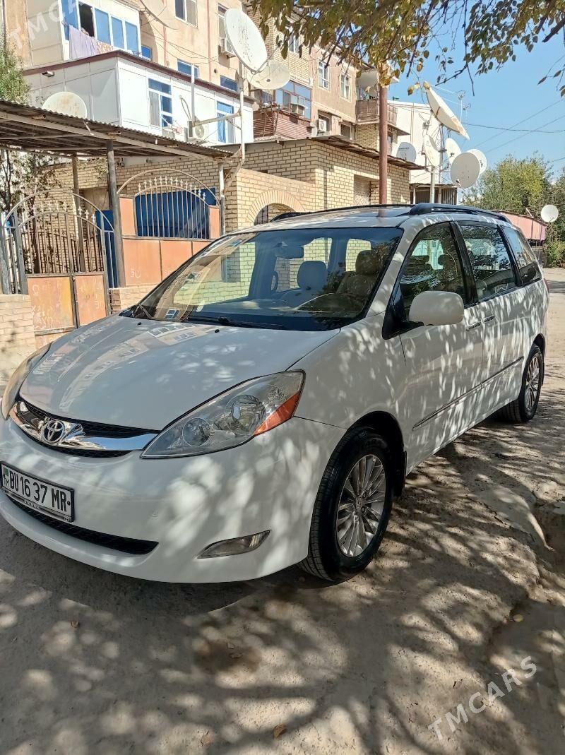 Toyota Sienna 2008 - 210 000 TMT - Мары - img 2