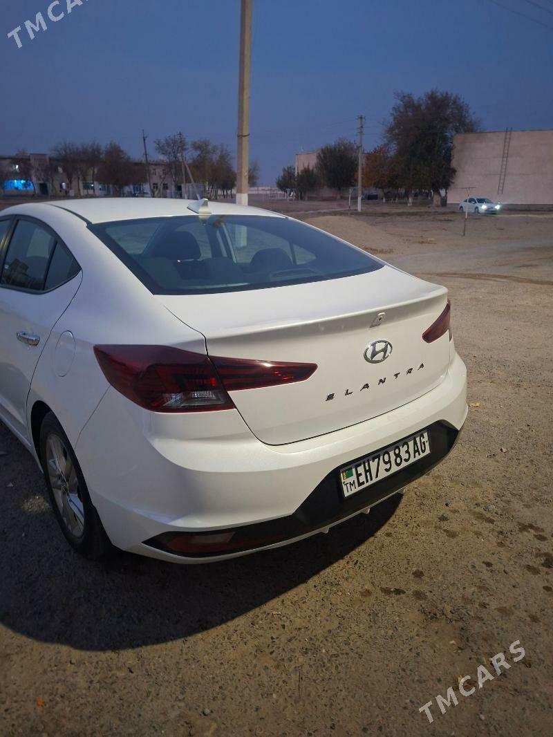 Hyundai Elantra 2020 - 230 000 TMT - Ашхабад - img 3