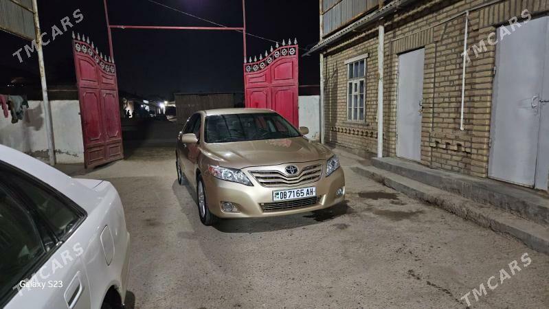 Toyota Camry 2010 - 195 000 TMT - Теджен - img 3