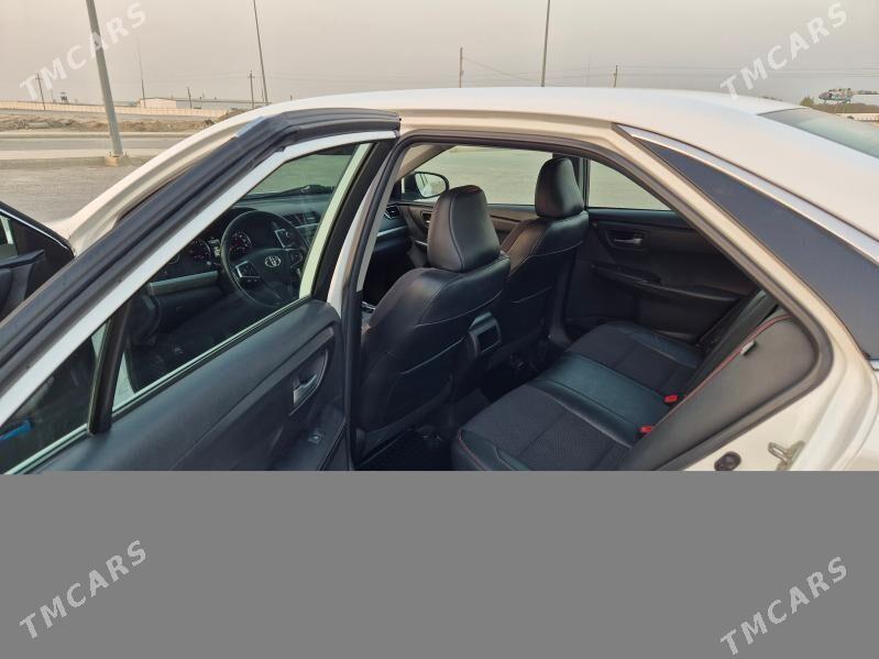 Toyota Camry 2016 - 295 000 TMT - Гёкдепе - img 4