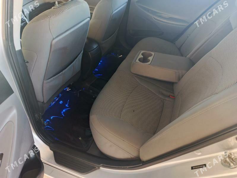 Hyundai Sonata 2011 - 158 000 TMT - Ашхабад - img 5