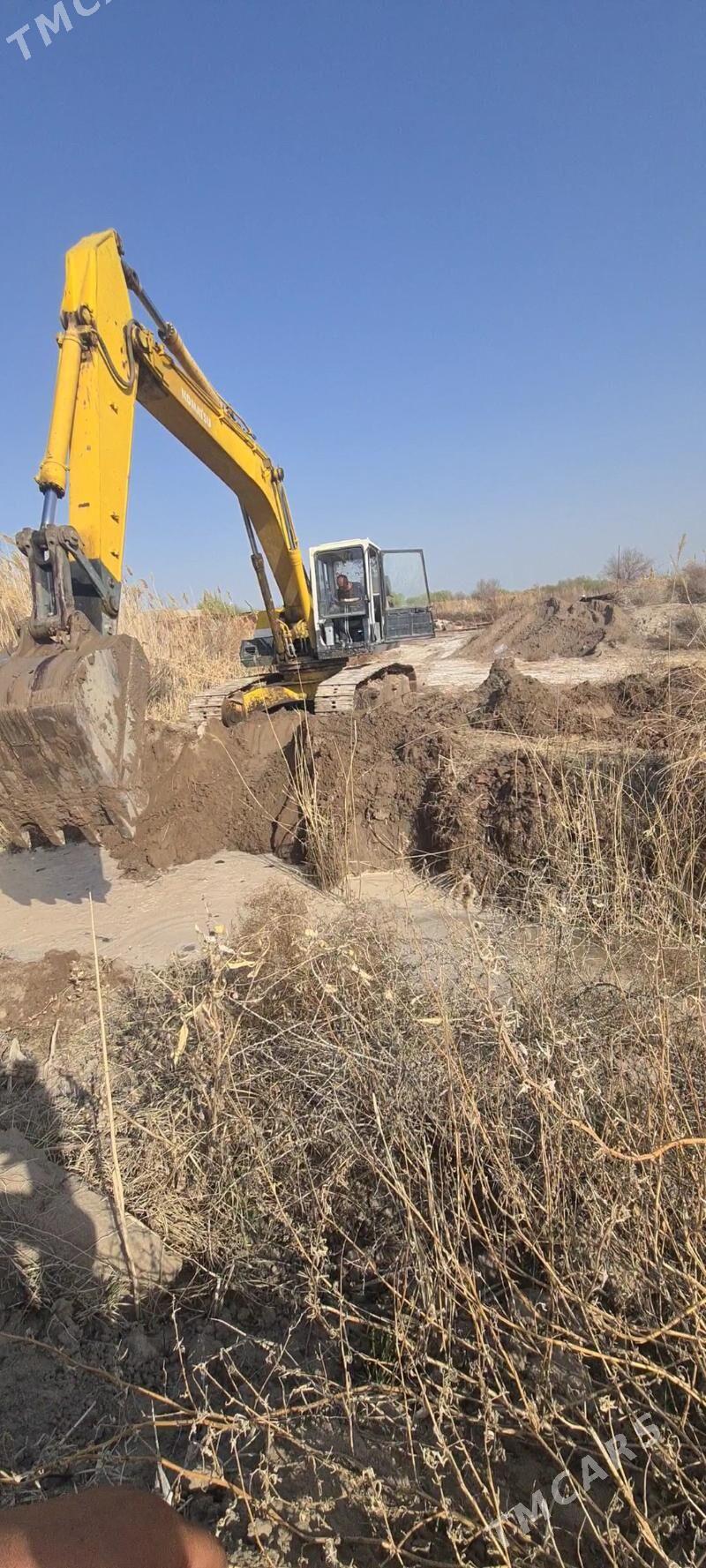 Komatsu D475A-5E0 1996 - 257 000 TMT - Губадаг - img 6