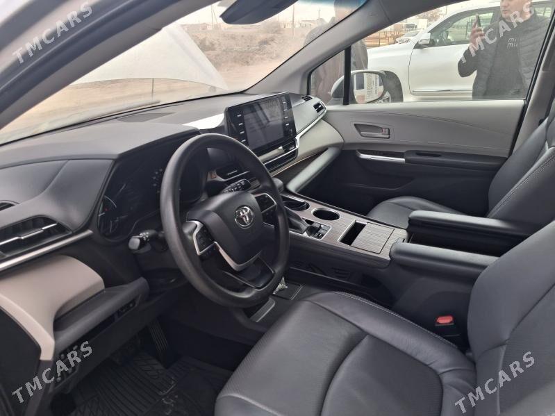 Toyota Sienna 2021 - 480 000 TMT - Дянев - img 9