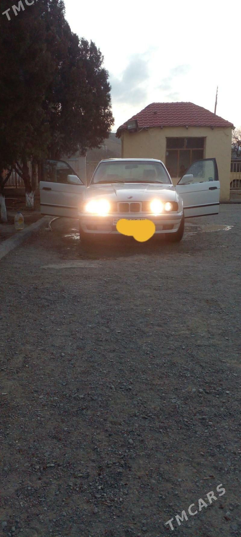 BMW 525 1990 - 65 000 TMT - Бахарден - img 2