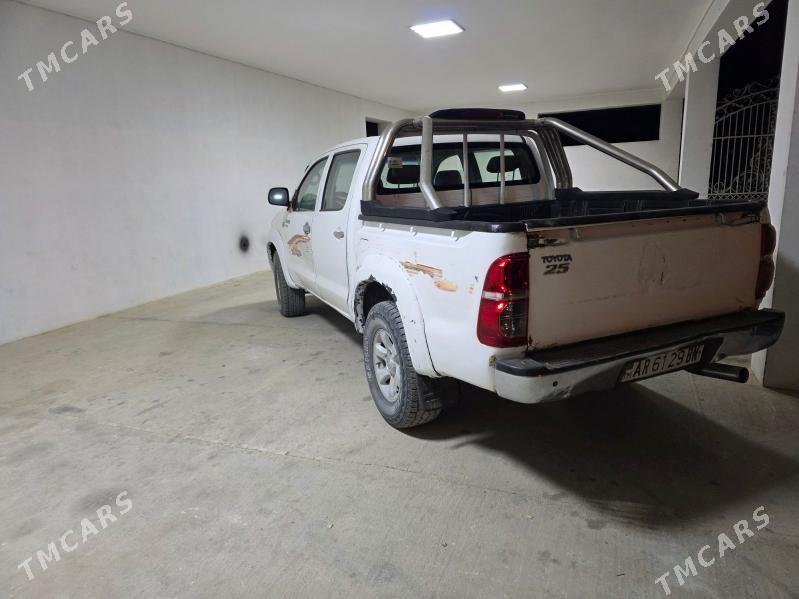 Toyota Hilux 2006 - 150 000 TMT - Gumdag - img 1