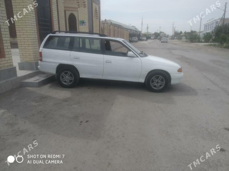 Opel Astra 1991 - 30 000 TMT - Туркменабат - img 1