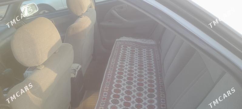 Toyota Camry 2001 - 150 000 TMT - Саят - img 3