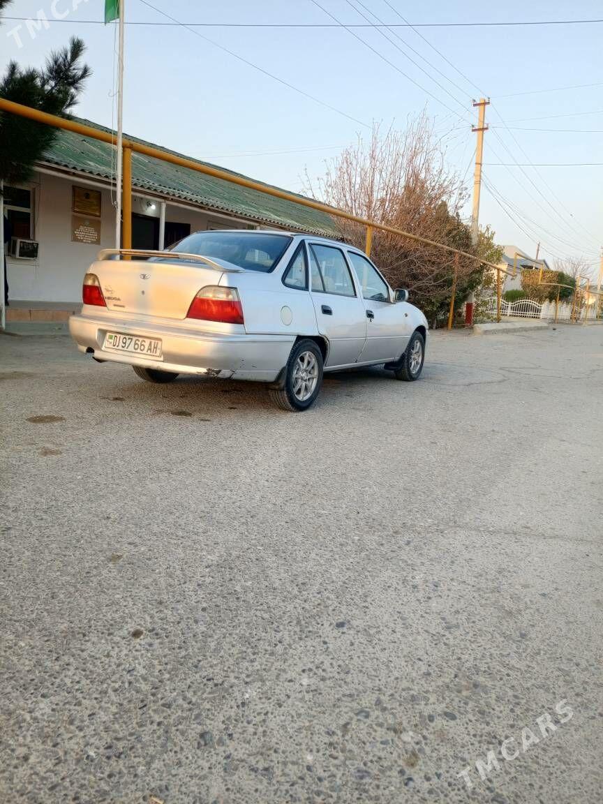 Daewoo Nexia 2001 - 40 000 TMT - Bäherden - img 3