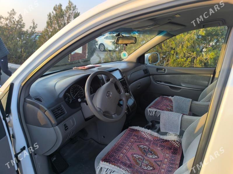 Toyota Sienna 2008 - 290 000 TMT - Ашхабад - img 5