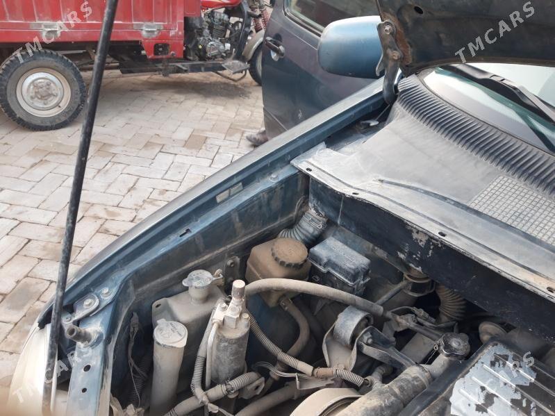 Toyota Sienna 2000 - 120 000 TMT - Гарабекевюл - img 5